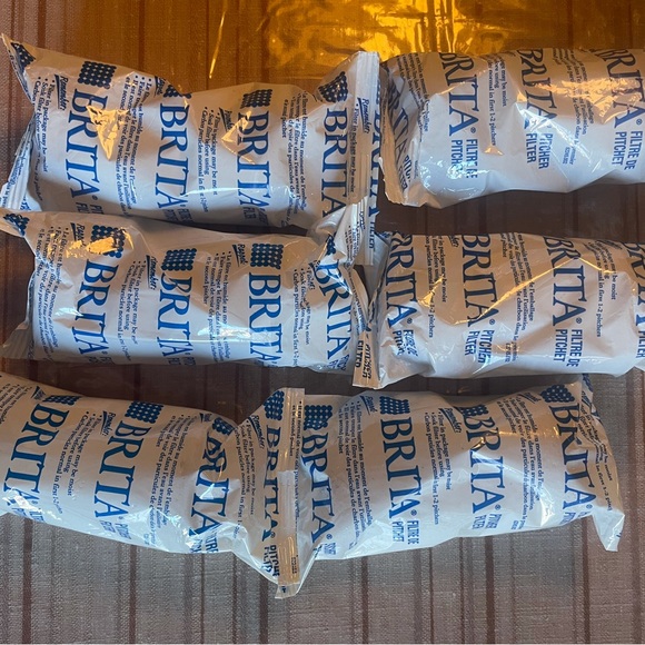 NWT LOT OF (6) Brita Water Pitcher Standard Replacement Filters - - Picture 1 of 3